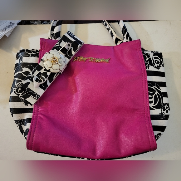 Betsey Johnson Handbags - Pretty Betsey Johnson Handbag.